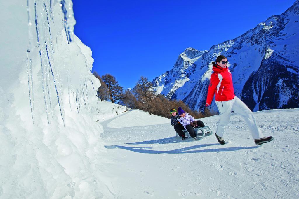 Alpenhotel Zur Wildi Lauchernalp Wiler Luaran gambar