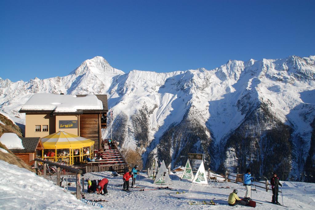Alpenhotel Zur Wildi Lauchernalp Wiler Luaran gambar