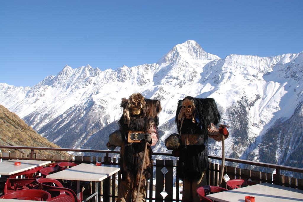 Alpenhotel Zur Wildi Lauchernalp Wiler Luaran gambar