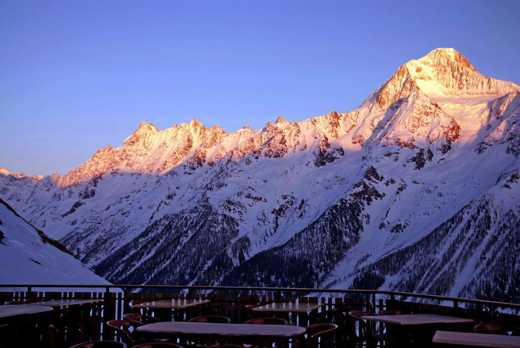 Alpenhotel Zur Wildi Lauchernalp Wiler Bilik gambar