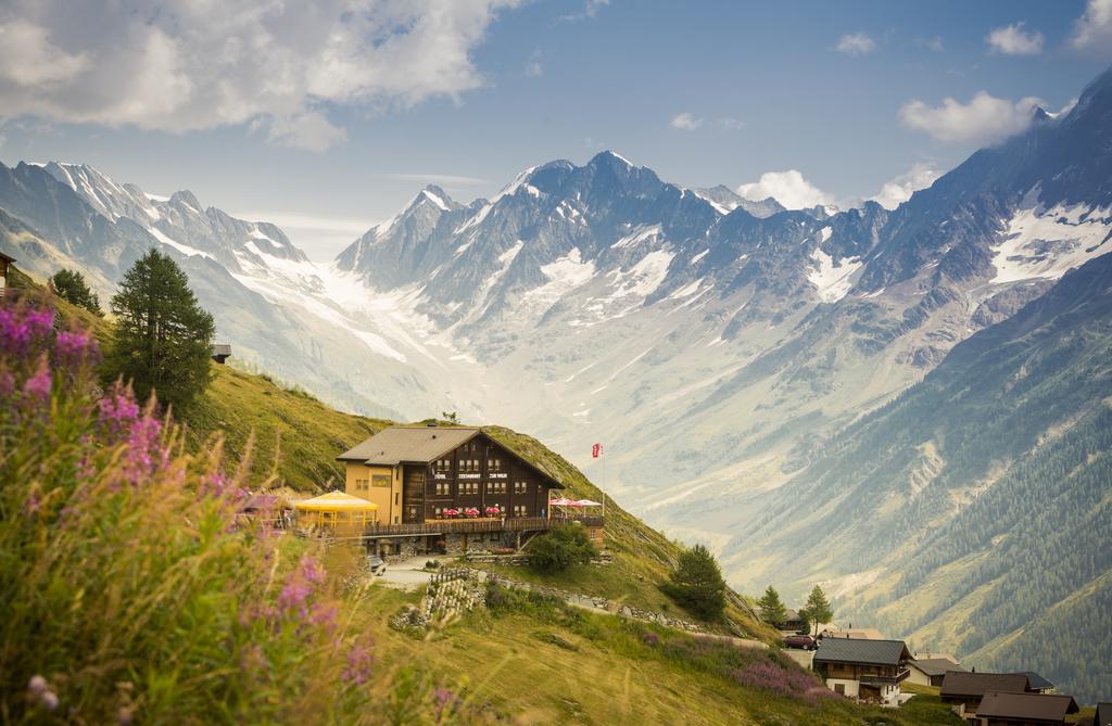 Alpenhotel Zur Wildi Lauchernalp Wiler Luaran gambar